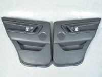 Land Rover Discovery Istuinsarja (täydeline) + oven verhoilu  Varaosakoodi: LR074168
Korityyppi: Linnamaastur