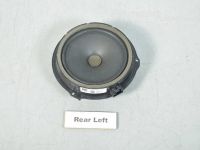 Land Rover Discovery Takaoven kaiuttimen Varaosakoodi: LR096615
Korityyppi: Linnamaastur