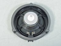 Land Rover Discovery Takaoven kaiuttimen Varaosakoodi: LR096615
Korityyppi: Linnamaastur