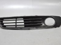 Subaru Legacy 2003-2009 Puskurin säleikkö, oikea Varaosakoodi: 57731AG630
Korityyppi: Sedaan
