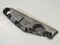Volkswagen Amarok Puskurin kiinnitys, vasen Varaosakoodi: 2H6807183A
Korityyppi: Pikap