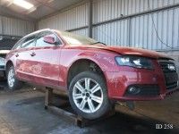 Audi A4 (B8) 2010 - Auto varaosat