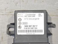Volkswagen Touran Kaarrevalo ohjausyksikkö Varaosakoodi: 5M0907357F  Z05
Korityyppi: Mahtu...