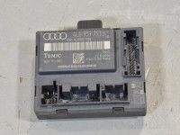 Audi Q7 (4L) Oven ohjausyksikkö, vasen (etu) Varaosakoodi: 4L0959793B
Korityyppi: Maastur
Mo...