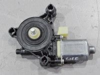 Volkswagen Golf 7 Lasinnostimen moottori, oikea etu Varaosakoodi: 5Q0959802B
Korityyppi: Universaal