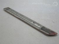 Mazda 626 1997-2002 Takaoven lista, oikea Varaosakoodi: GG3E50683