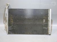 Volkswagen Touareg Ilmastointi lauhdutin / jäähdytin  Varaosakoodi: 7P0820411B
Korityyppi: Maastur
Mo...