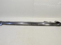 Audi A6 (C5) Helmapelti muovi, oikea Varaosakoodi: 4B0853860
Korityyppi: Sedaan