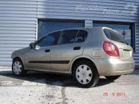 Nissan Almera (N16) Taustapeili sisä Korityyppi: 5-ust luukpära
