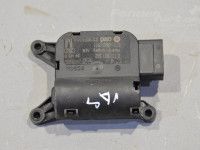 Volkswagen Passat (B7) Lämmityslaitteen säätömoottori,vasen Varaosakoodi: 3C0907511AM
Korityyppi: Universaa...