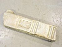 Audi A6 (C5) Puskurin kiinnitysrauta, taka oikea Varaosakoodi: 4B0807332D
Korityyppi: Sedaan
