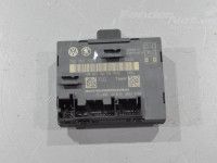Volkswagen Sharan Oven ohjausyksikkö, vasen (taka) Varaosakoodi: 7N0959794L Z05
Korityyppi: Mahtun...