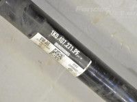Volkswagen Passat CC / CC Vetoakseli, vasen (1.4 bensiini/ aut.) Varaosakoodi: 1K0407271PF
Korityyppi: Sedaan