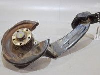 Volkswagen Passat 2005-2010 Olka-akseli laakeripesä, oikea (taka) Varaosakoodi: 3C0505434K 
Korityyppi: Sedaan