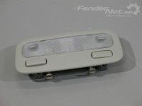 Toyota Corolla 2002-2007 Sisävalo Varaosakoodi: 81260-05051