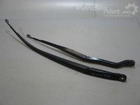Honda CR-V Tuulilasin pyyhkimen varsi, oikea Varaosakoodi: 76610-SWA-G01
Korityyppi: Linnama...