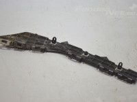 Toyota Avensis (T27) 2008-2019 Puskurin kiinnitysrauta, taka vasen (farmari) Varaosakoodi: 52576-05061