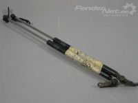Toyota Yaris 2005-2011 Takakannen kaasuvaimennin, oikea Varaosakoodi: 68950-0D022
Korityyppi: 5-ust luu...