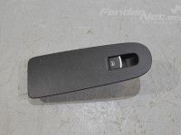 Volkswagen Sharan Lasinnostimen kytkin, oikea (etu-) Varaosakoodi: 5K0959855 XSH
Korityyppi: Mahtuni...