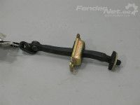 Kia Sportage 2004-2010 Ovirajoitin, etu vasen Varaosakoodi: 79380 1F000	
Korityyppi: Linnamaa...