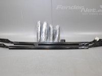 Toyota Avensis Verso 2001-2006 Kattokaite (sarja) Varaosakoodi: 63460-44040