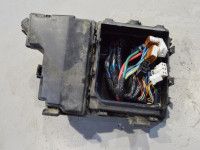 Nissan X-Trail Sulakerasia / Sähköpääkeskus Varaosakoodi: 284B9-JG01A
Korityyppi: Linnamaastur