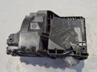Nissan X-Trail Sulakerasia / Sähköpääkeskus Varaosakoodi: 284B9-JG01A
Korityyppi: Linnamaastur
