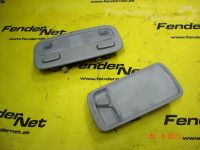 Toyota Corolla 2002-2007 Sisävalo Varaosakoodi: 81240-13030-B0