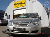 Toyota Corolla 2002-2007 Sisävalo Varaosakoodi: 81240-13030-B0
