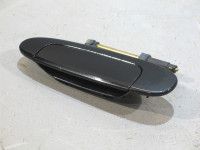 Toyota Yaris 1999-2005 Oven ulkokahva, vasen (taka) Varaosakoodi: 69240-0D900