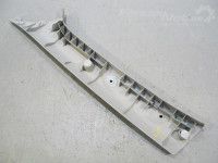 Toyota Hilux Etu pilari kansi, oikea Varaosakoodi: 62211-0K040-B0
Korityyppi: Pikap
...