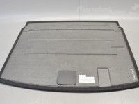 Volkswagen Golf 7 Tavaratilan verhoilu (5-ovi H/B) Varaosakoodi: 5G6858855F  CA9
Korityyppi: 5-ust...
