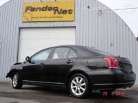 Toyota Avensis (T25) 2003-2008 Puskurin kiinnitysrauta, taka oikea Varaosakoodi: 52562-05010