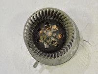 Volkswagen Golf 6 Lämmittyslaitteen puhallin Varaosakoodi: 3C1820015L
Korityyppi: 5-ust luuk...