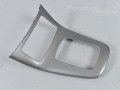 Toyota Avensis (T25) Vaihdetangon suojus Varaosakoodi: 58821-05020
Korityyppi: Universaa...