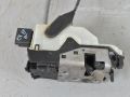 Citroen C4 Lukkolaite, oikea (etu) Varaosakoodi: 9136 GR
Korityyppi: 5-ust luukpär...