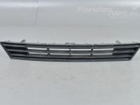 BMW 5 (F10 / F11) Puskurin säleikkö (keskellä) Varaosakoodi: 51117331724
Korityyppi: Universaal