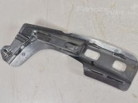Peugeot 308 2007-2015 Puskurin kiinnitys, oikea Varaosakoodi: 7416G2
Lisämerkinnät: Uusi alkupe...