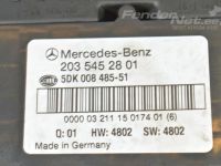 Mercedes-Benz C (W203) Sulakerasia / Sähköpääkeskus Varaosakoodi: A2035451601 -> A2035453001
Kority...