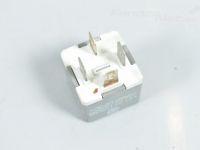 Seat Leon releet Varaosakoodi: 141951253B
Korityyppi: 5-ust luuk...