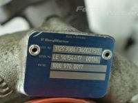Volvo XC70 Turboahdin (2.4 diesel) (matala paine) Varaosakoodi: 36010145
Korityyppi: Universaal
M...