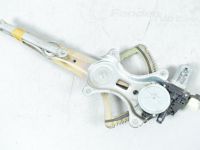 Mitsubishi L200 Etuoven lasinnostin mekaaninen, vasen (el.)(sarja) Varaosakoodi: MN182365 & MN182353
Korityyppi: P...
