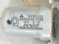 Mitsubishi L200 Etuoven lasinnostin mekaaninen, vasen (el.)(sarja) Varaosakoodi: MN182365 & MN182353
Korityyppi: P...