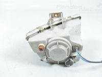 Chevrolet Aveo Sumuvalo, oikea Varaosakoodi: 96540154
Korityyppi: 3-ust luukpära