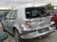 Volkswagen Golf 4 2001 - Auto varaosat
