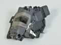 Ford Mondeo Lukkolaite, oikea (etu) Varaosakoodi: 1787989 -> 1791406
Korityyppi: Un...