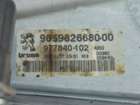 Peugeot 308 Takaovi lasinnostin mekaaninen, oikea (el) Varaosakoodi: 9204P5 | 9675466380
Korityyppi: 5...