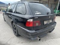 BMW 5 (E39) 2001 - Auto varaosat