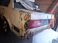 BMW 3 (E30) 1987 - Auto varaosat
