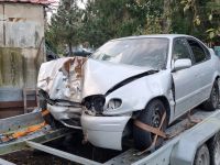 Toyota Corolla 2001 - Auto varaosat